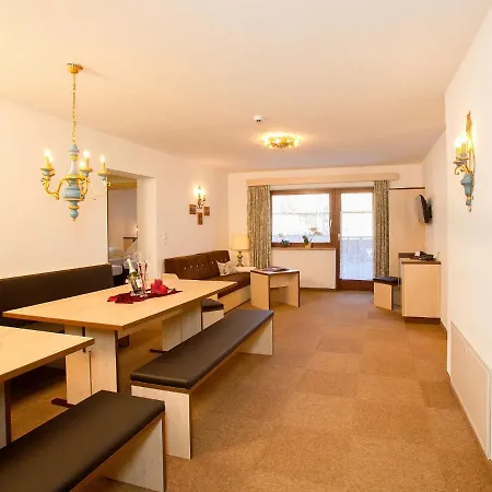 Alpin-1 By Interhome Apartamento